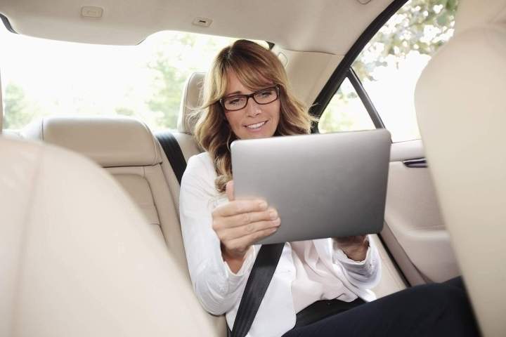 Prestations de prestige en voiture de luxe avec chauffeur